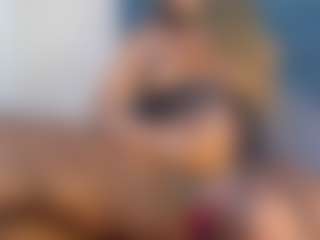 Live cam show with Evelonga707 - Brown Eyes on Camming Site