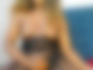 Live cam show with Evelonga707 - Black Hair on Camsoda