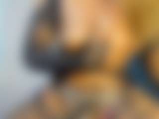 Live cam show with Evelonga707 - Young Adult on Camsoda