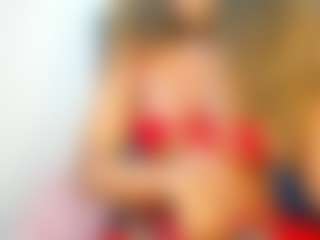Live cam show with Evelonga707 - White on Milfs Live | colombia