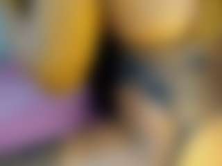 Evelonga707's Live Sex Cam Show