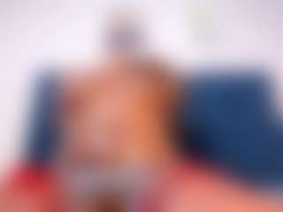 Evelonga707's Live Sex Cam Show