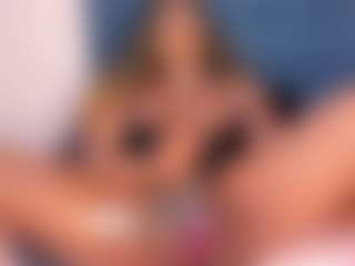Live cam show with Evelonga707 - HD on Camsoda