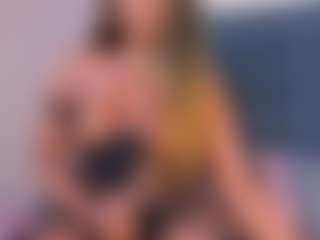Show in cam erotica live di Evelonga707