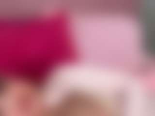 Live cam show with gspicy - Tease on Camsoda