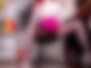 Live cam show with hottdoll611 - Tease on Mixed Magazine Live