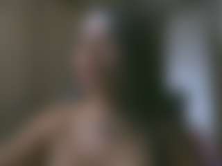 Live cam show with Layla Nicols - Sexwebcam on luckytryst.com