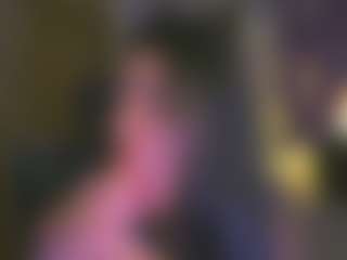 Live cam show with Layla Nicols - American Teen (18+) on Milf Play | colombia