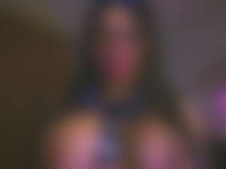 Layla Nicols's Live Sex Cam Show
