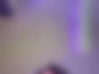 Live cam show with Layla Nicols - Butt Plug on Uber Horny