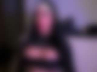 Layla Nicols's Live Sex Cam Show