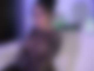 Live cam show with Layla Nicols - Colombia on Camsoda