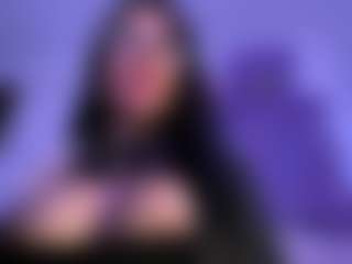Layla Nicols's Live Sex Cam Show
