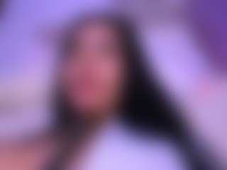 Live cam show with Layla Nicols - Petite Teen (18+) on CamClone