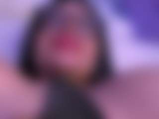 Live cam show with Layla Nicols - White Lovense on Camsoda | colombia