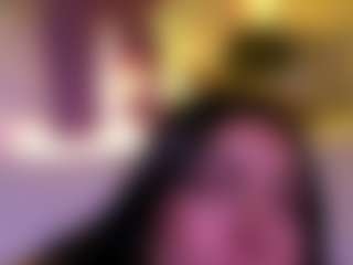 Live cam show with Layla Nicols - Tattoos on madthumbs