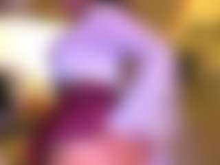 Live cam show with Layla Nicols - Facial Piercings on Dare Cams