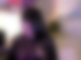 Live cam show with Layla Nicols - Butt Plug on CamwithHer