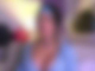Live cam show with Layla Nicols - Petite Young Adult on Streamer API
