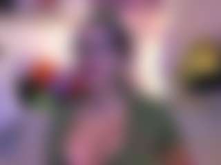 Live cam show with Layla Nicols - Squirt on Gym Cam Girls