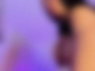 samanthaa-collinss's Live Sex Cam Show