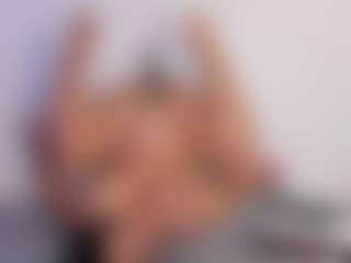 samanthaa-collinss's Live Sex Cam Show
