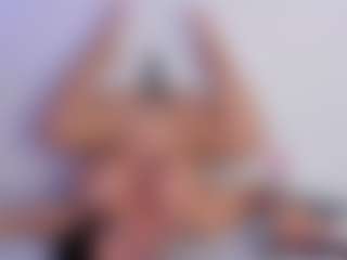 samanthaa-collinss's Live Sex Cam Show