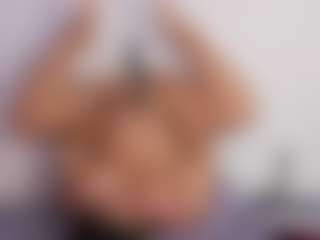 samanthaa-collinss's Live Sex Cam Show