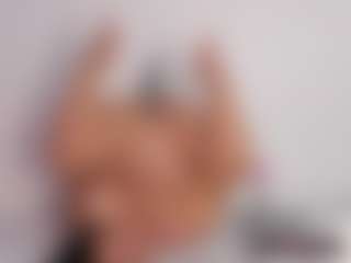 samanthaa-collinss's Live Sex Cam Show