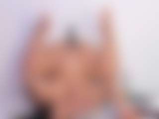 samanthaa-collinss's Live Sex Cam Show