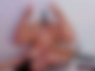 samanthaa-collinss's Live Sex Cam Show