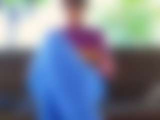 Live cam show with MellySquirtyBigLabia - Athletic Middle Aged on Streamer API