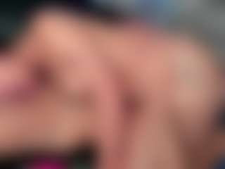 Little Mia's Live Sex Cam Show