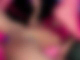 Little Mia's Live Sex Cam Show