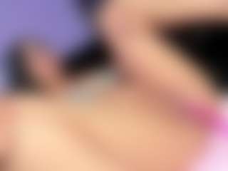 Little Mia's Live Sex Cam Show