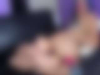 Little Mia's Live Sex Cam Show