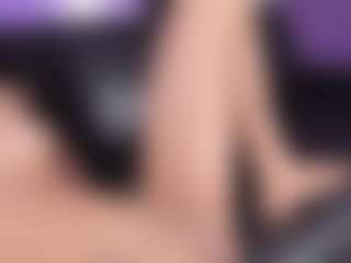 Little Mia's Live Sex Cam Show