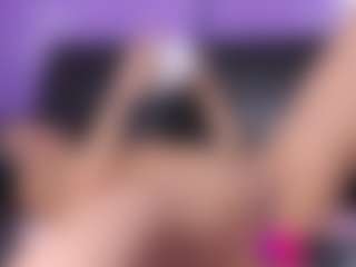 Little Mia's Live Sex Cam Show