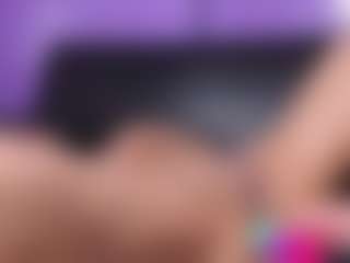 Little Mia's Live Sex Cam Show