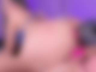 Little Mia's Live Sex Cam Show