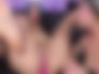 Live cam show with Little Mia - Thin on Camsoda