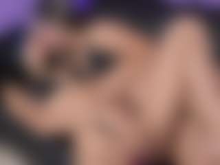 Little Mia's Live Sex Cam Show