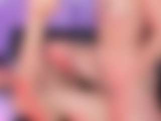 Little Mia's Live Sex Cam Show