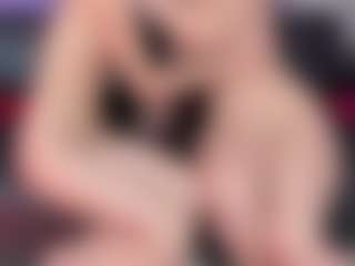 Live cam show with Little Mia - Smoking on camwithhim.com