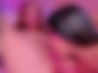 Little Mia's Live Sex Cam Show
