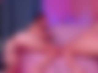 Little Mia's Live Sex Cam Show