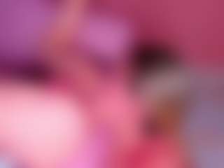 Little Mia's Live Sex Cam Show