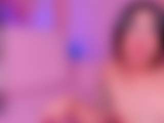Little Mia's Live Sex Cam Show