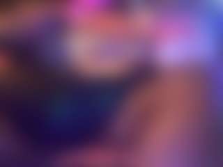 Live cam show with the quiet room - Shower on Milfs Live