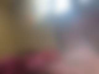 Live cam show with the quiet room - Thick on Dolls Live